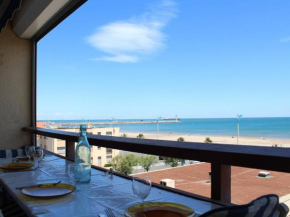 Appt 2 pièces 4 pers climatisé avec balcon, parking et animaux admis à 150m de la plage - FR-1-229C-46